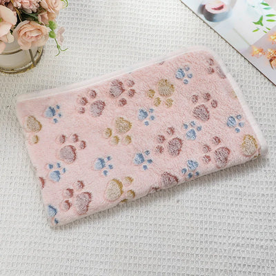 Soft Pet Dog Cat Fleece Blanket Coral Fleece Dog Paw Bones Print Bed Warm Washable Breathable Kitten Puppy Protective for Couch