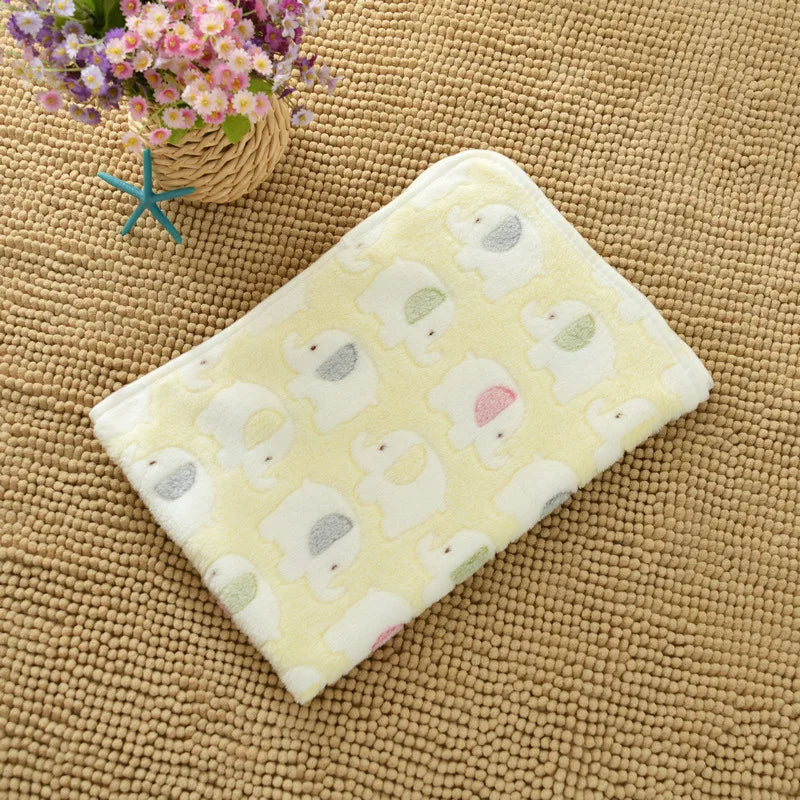 Soft Pet Dog Cat Fleece Blanket Coral Fleece Dog Paw Bones Print Bed Warm Washable Breathable Kitten Puppy Protective for Couch